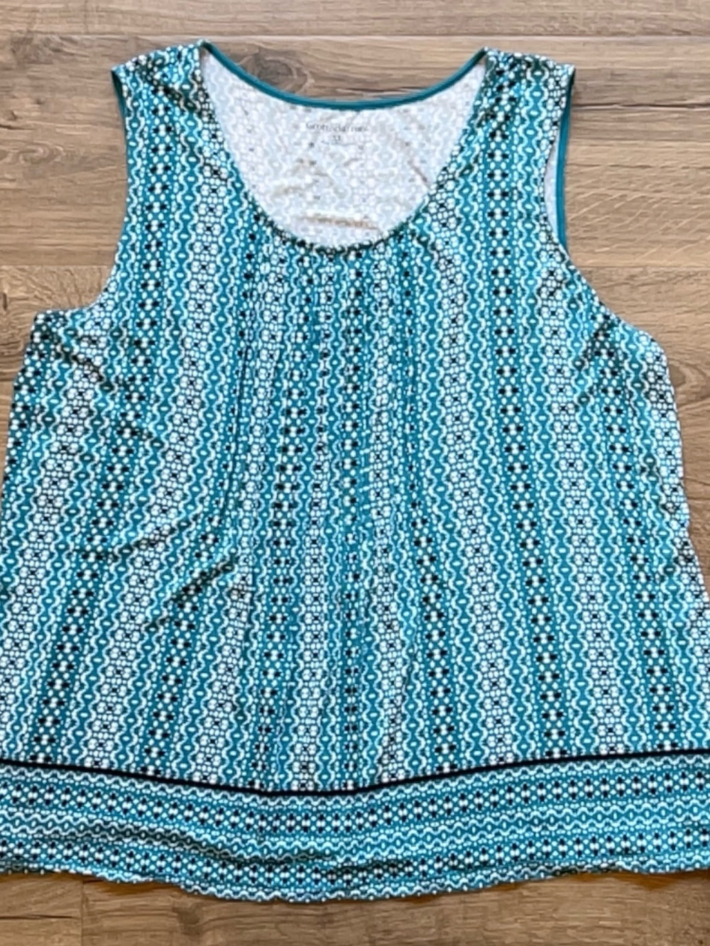 croft & barrow Teal, White & Black Patterned Scoop Neck Tank